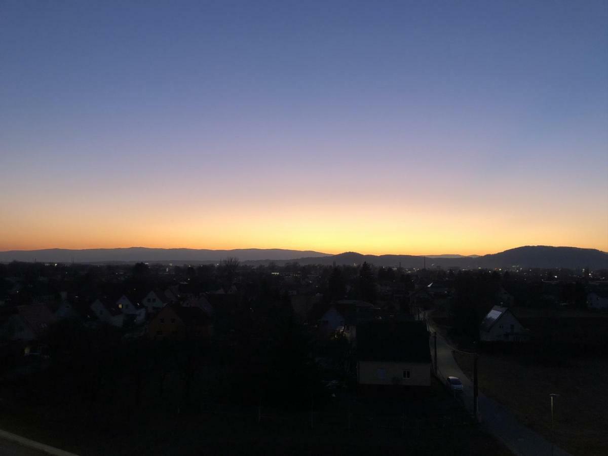 Komfortables Appartement/Garconniere In Graz Fuer Urlaub Und Geschaeftsreisen エクステリア 写真